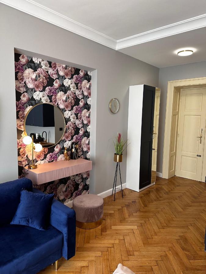 Premium Apartment In Spiski Palace كراكوفيا المظهر الخارجي الصورة